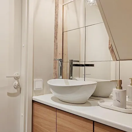 Revontuli Apartment *